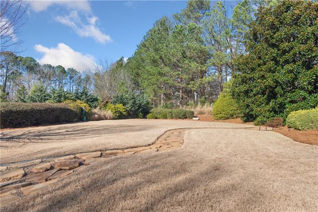 3758 Lake Haven Way, Atlanta, GA 30349