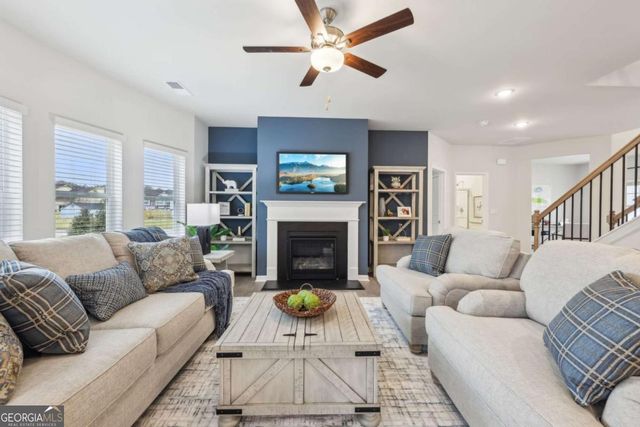 1351 Stephens View Drive, Loganville, GA 30052