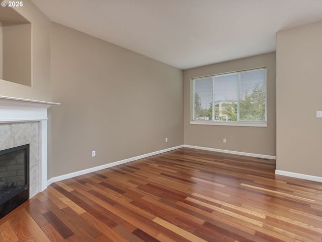 830 Nw COUNCIL Dr, Gresham, OR 97030