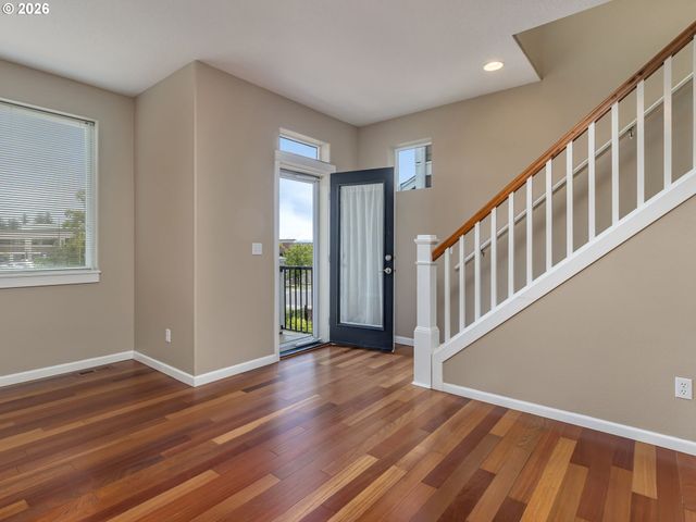830 Nw COUNCIL Dr, Gresham, OR 97030
