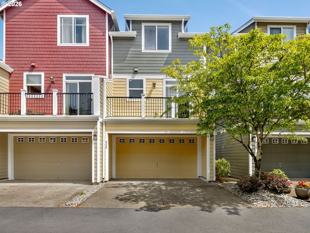 830 Nw COUNCIL Dr, Gresham, OR 97030