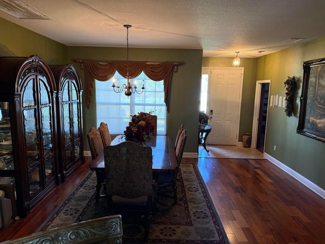 5231 NW Reba Circle, Port St. Lucie, Port St Lucie, FL 34986