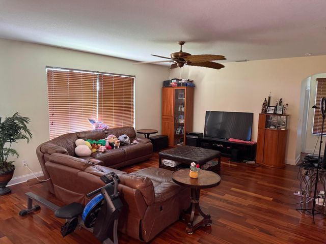 5231 NW Reba Circle, Port St. Lucie, Port St Lucie, FL 34986
