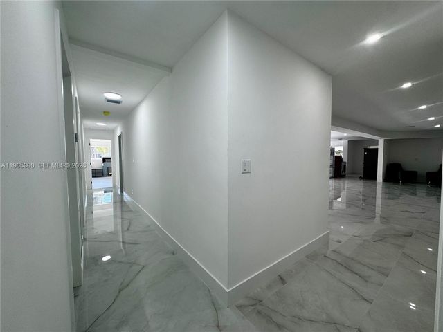 14675 SW 78th Ave, Palmetto Bay, FL 33158