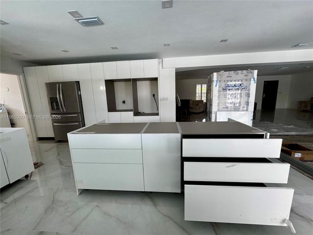 14675 SW 78th Ave, Palmetto Bay, FL 33158