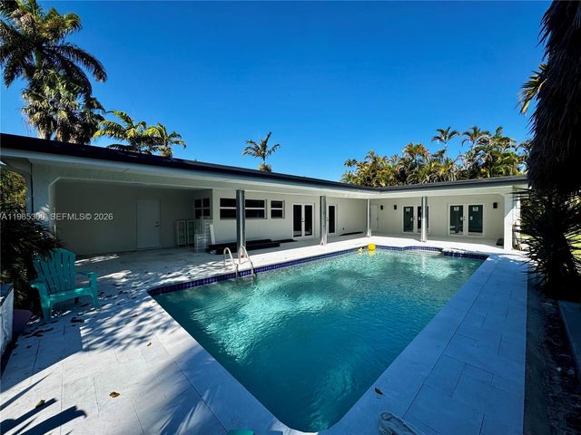 14675 SW 78th Ave, Palmetto Bay, FL 33158