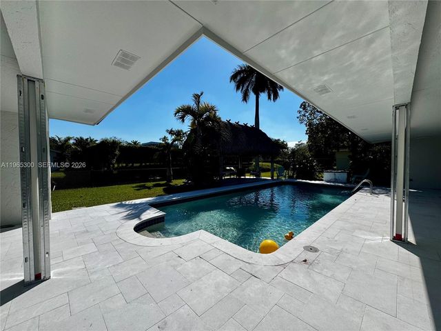 14675 SW 78th Ave, Palmetto Bay, FL 33158