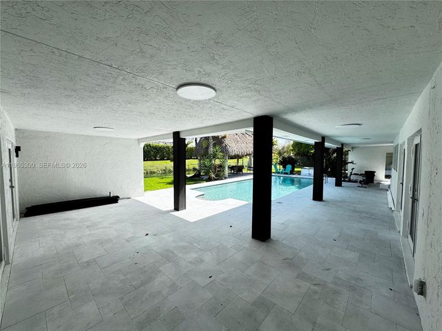 14675 SW 78th Ave, Palmetto Bay, FL 33158