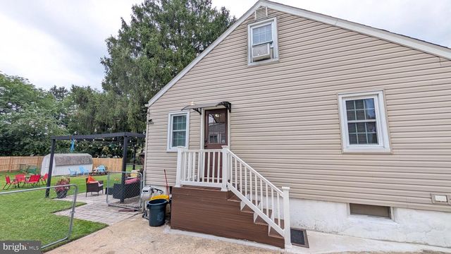 2141 S OLDEN AVE, Hamilton, NJ 08610