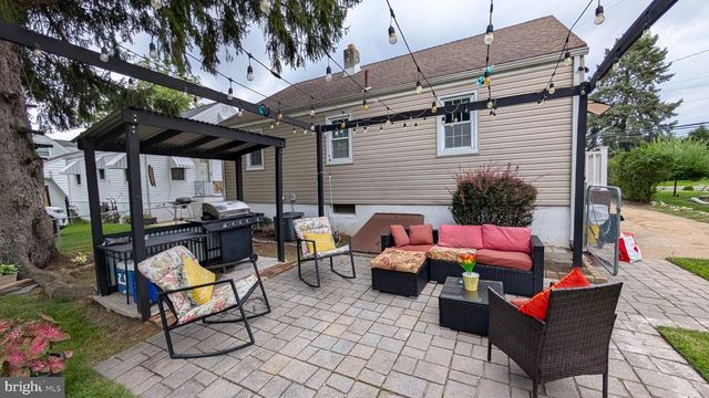 2141 S OLDEN AVE, Hamilton, NJ 08610