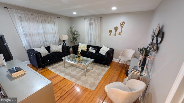 2141 S OLDEN AVE, Hamilton, NJ 08610