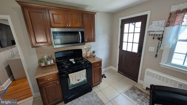 2141 S OLDEN AVE, Hamilton, NJ 08610