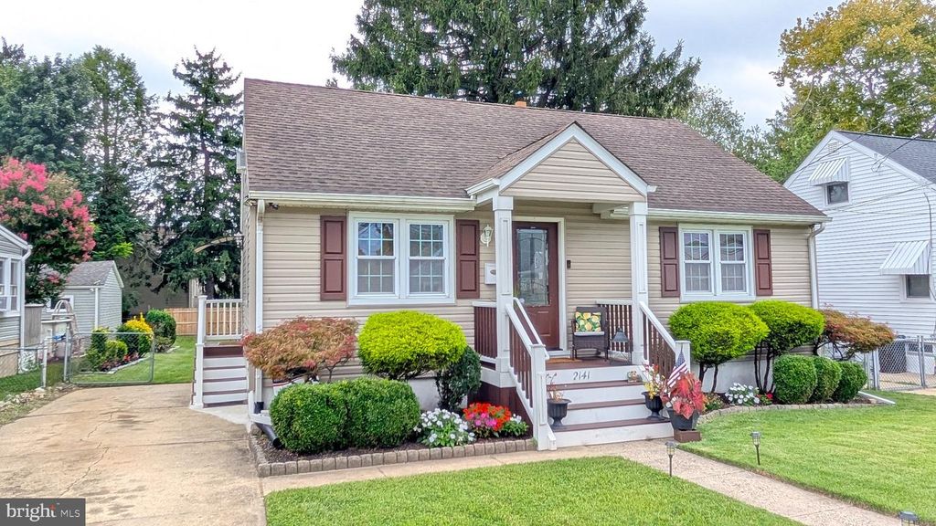 2141 S OLDEN AVE, HAMILTON, NJ 08610 — photo 2