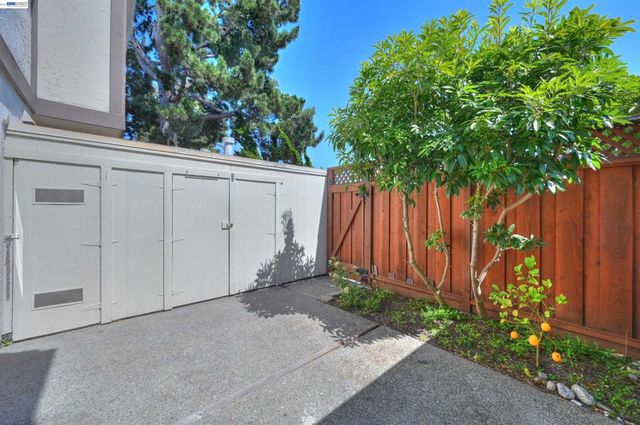 2322 Belvedere Ave, San Leandro, CA 94577
