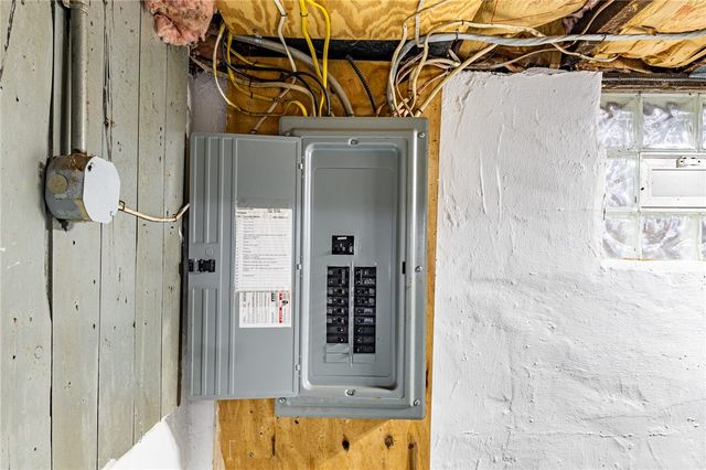 533 Augustine Street, Rochester, NY 14613