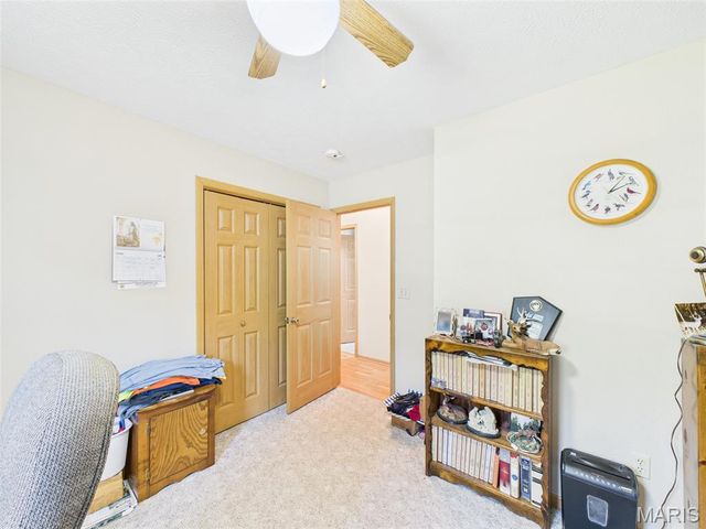 14060 Country Lane, Dixon, MO 65459