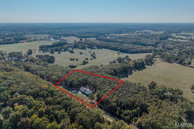 14060 Country Lane, Dixon, MO 65459