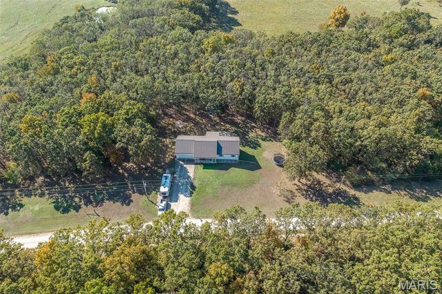 14060 Country Lane, Dixon, MO 65459