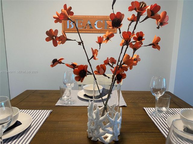 125 Ocean Ave 202, Palm Beach Shores, FL 33404