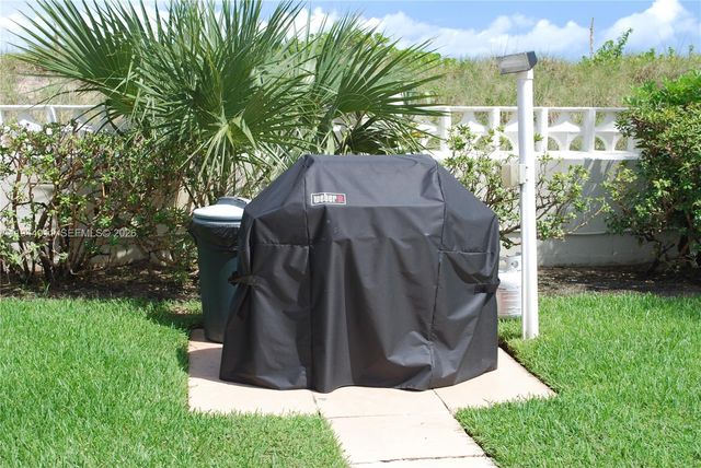 125 Ocean Ave 202, Palm Beach Shores, FL 33404