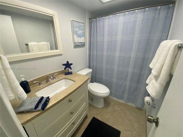 125 Ocean Ave 202, Palm Beach Shores, FL 33404