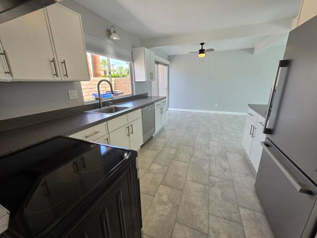 735 E Louise Drive, Palm Springs, CA 92262