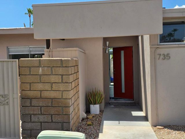 735 E Louise Drive, Palm Springs, CA 92262