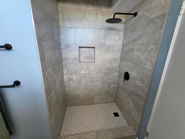 735 E Louise Drive, Palm Springs, CA 92262