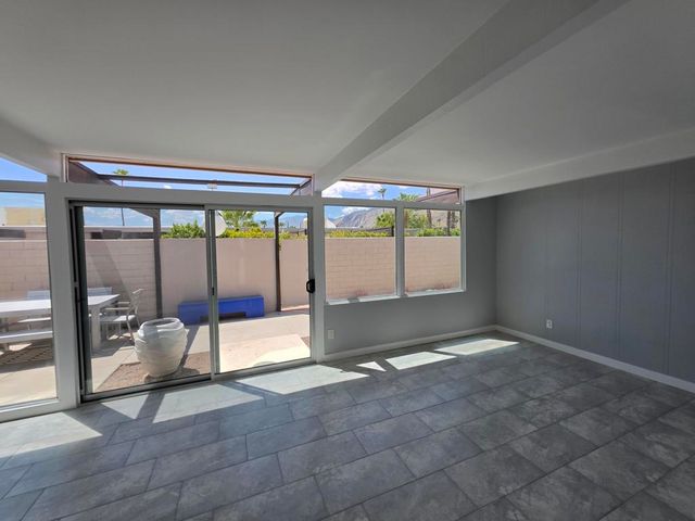 735 E Louise Drive, Palm Springs, CA 92262