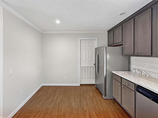 16228 Notre Dame Street, Clinton Township, MI 48038