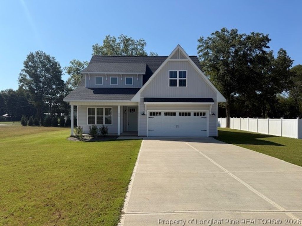 520 S Lincoln Street, Benson, NC 27504 — exterior