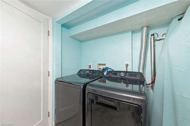 16001 Amberwood Lake CT 1, Fort Myers, FL 33908