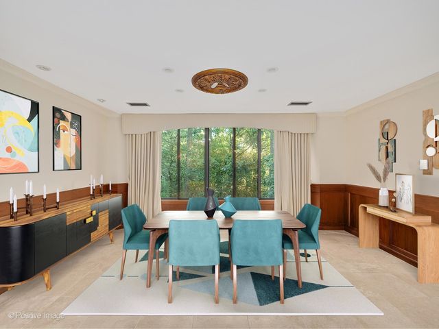 1401 Burr Oak Road 202B, Hinsdale, IL 60521