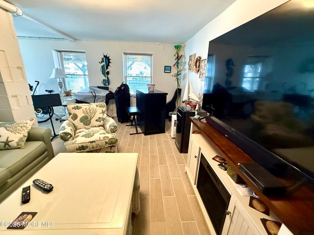 48 W Granada Drive, Brick, NJ 08723