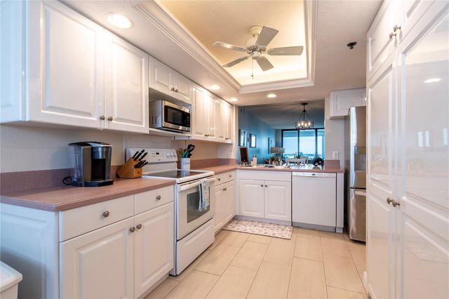 17900 GULF BOULEVARD 11C, Redington Shores, FL 33708