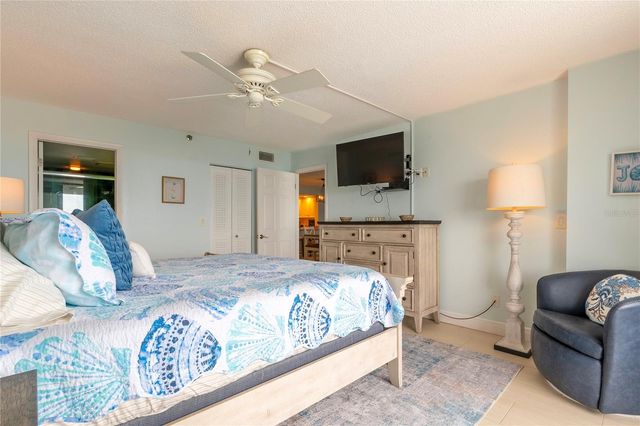 17900 GULF BOULEVARD 11C, Redington Shores, FL 33708
