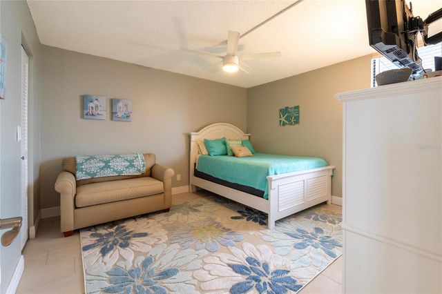 17900 GULF BOULEVARD 11C, Redington Shores, FL 33708