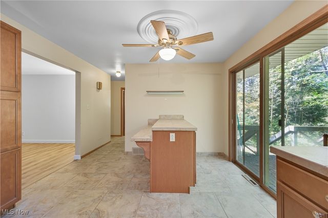 11 Hillside Drive, Girard, OH 44420