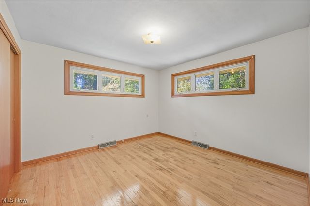 11 Hillside Drive, Girard, OH 44420