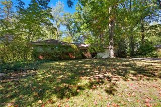 11 Hillside Drive, Girard, OH 44420