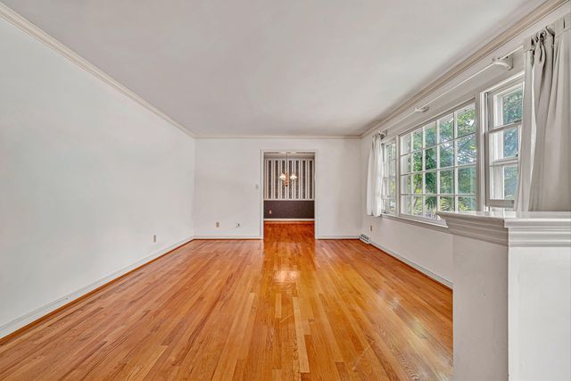 3331 Longhorn RD, Roanoke, VA 24018
