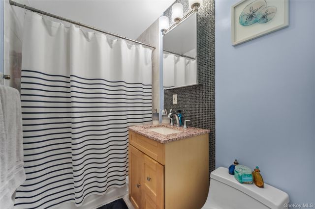 100 E Hartsdale Avenue 3BE, Hartsdale, NY 10530