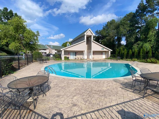 6642 Willow Pointe Drive NW A, Huntsville, AL 35806