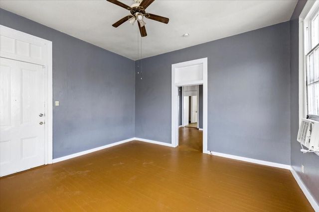 1524 Mechanic Street 2, Galveston, TX 77550