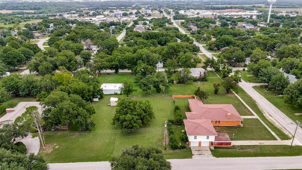 618 W 5th Street, Justin, TX 76247