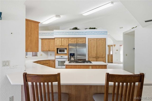 3755 W Douglasfir Circle, Beverly Hills, FL 34465