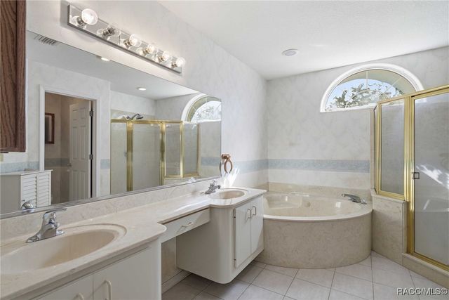 3755 W Douglasfir Circle, Beverly Hills, FL 34465