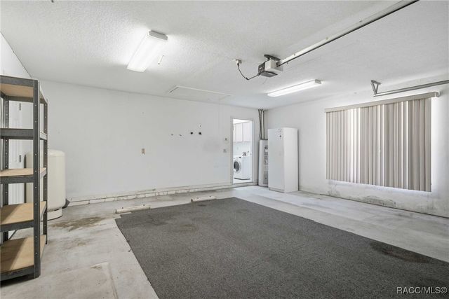 3755 W Douglasfir Circle, Beverly Hills, FL 34465