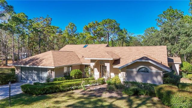 3755 W Douglasfir Circle, Beverly Hills, FL 34465