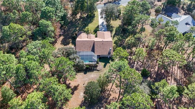 3755 W Douglasfir Circle, Beverly Hills, FL 34465